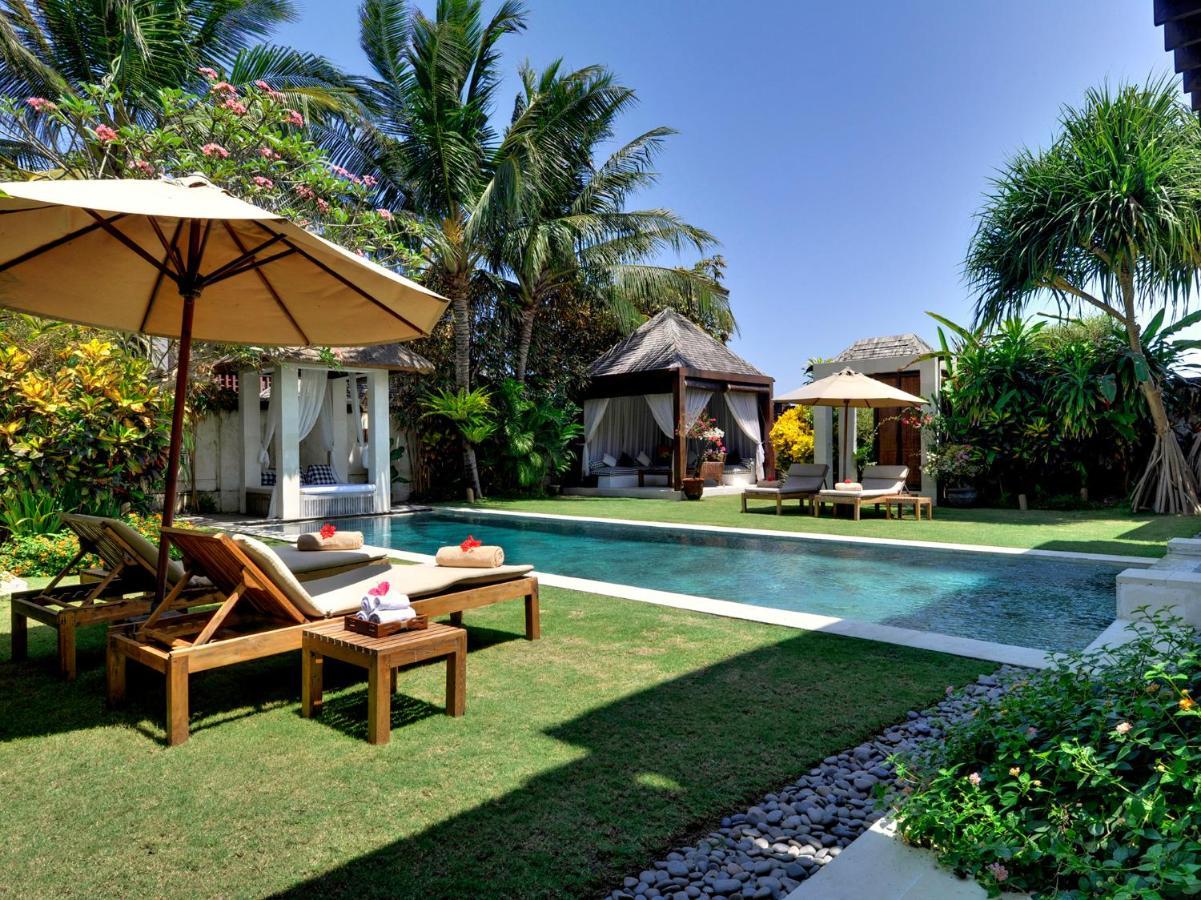 Majapahit Beach Villas By Nakula Ketewel Exterior photo